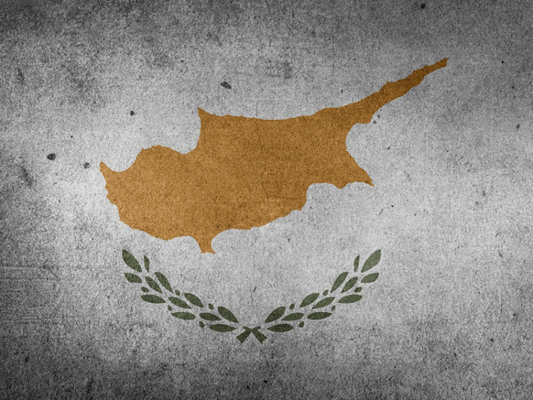 cyprus tax resident